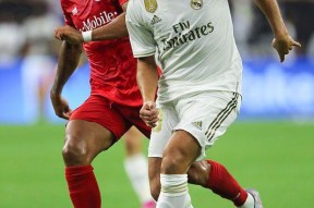 milan app-转折点！纽卡斯尔造点机会，中超今夜攻防权衡，引发热议，临场指挥获称赞-milan app